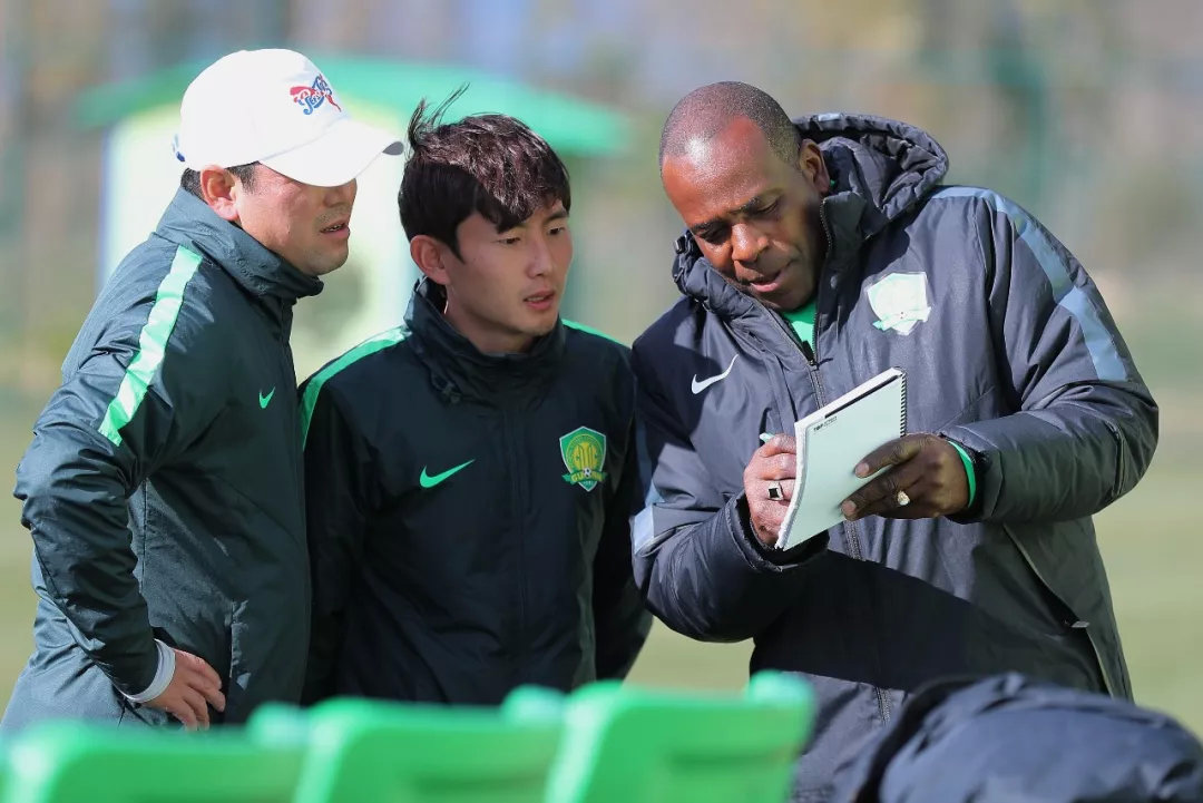 澳门金沙娱乐在线-阿贾克斯青训学院再度培养出年轻新星的简单介绍